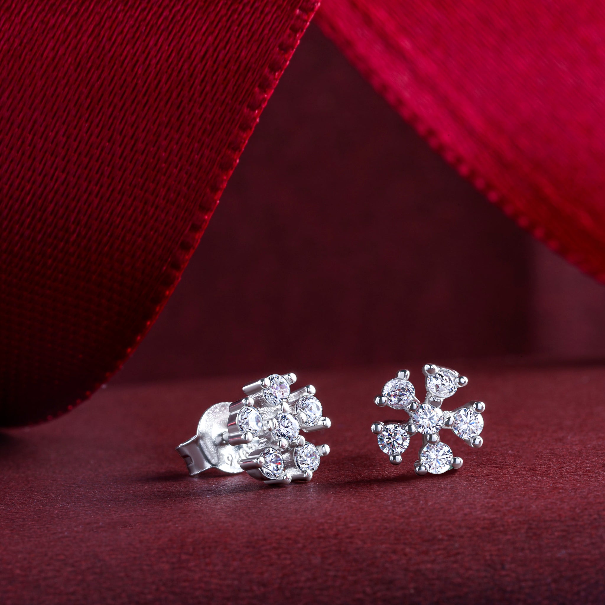 Luxe Flower - Minimalist Stud Earrings