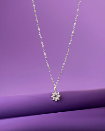 A Hollow Lily - Floral Necklace