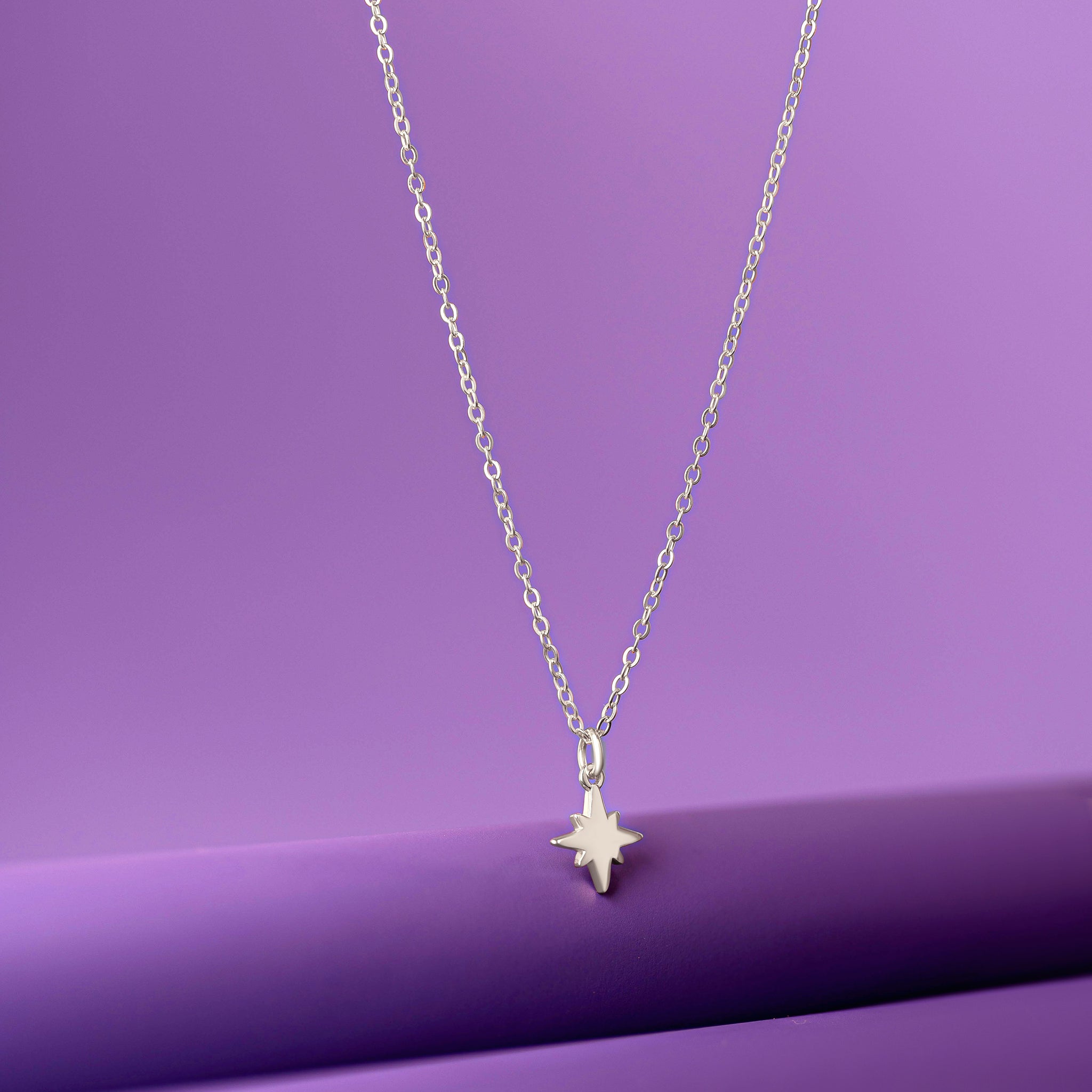 Minimal Dainty Star Charm Necklace