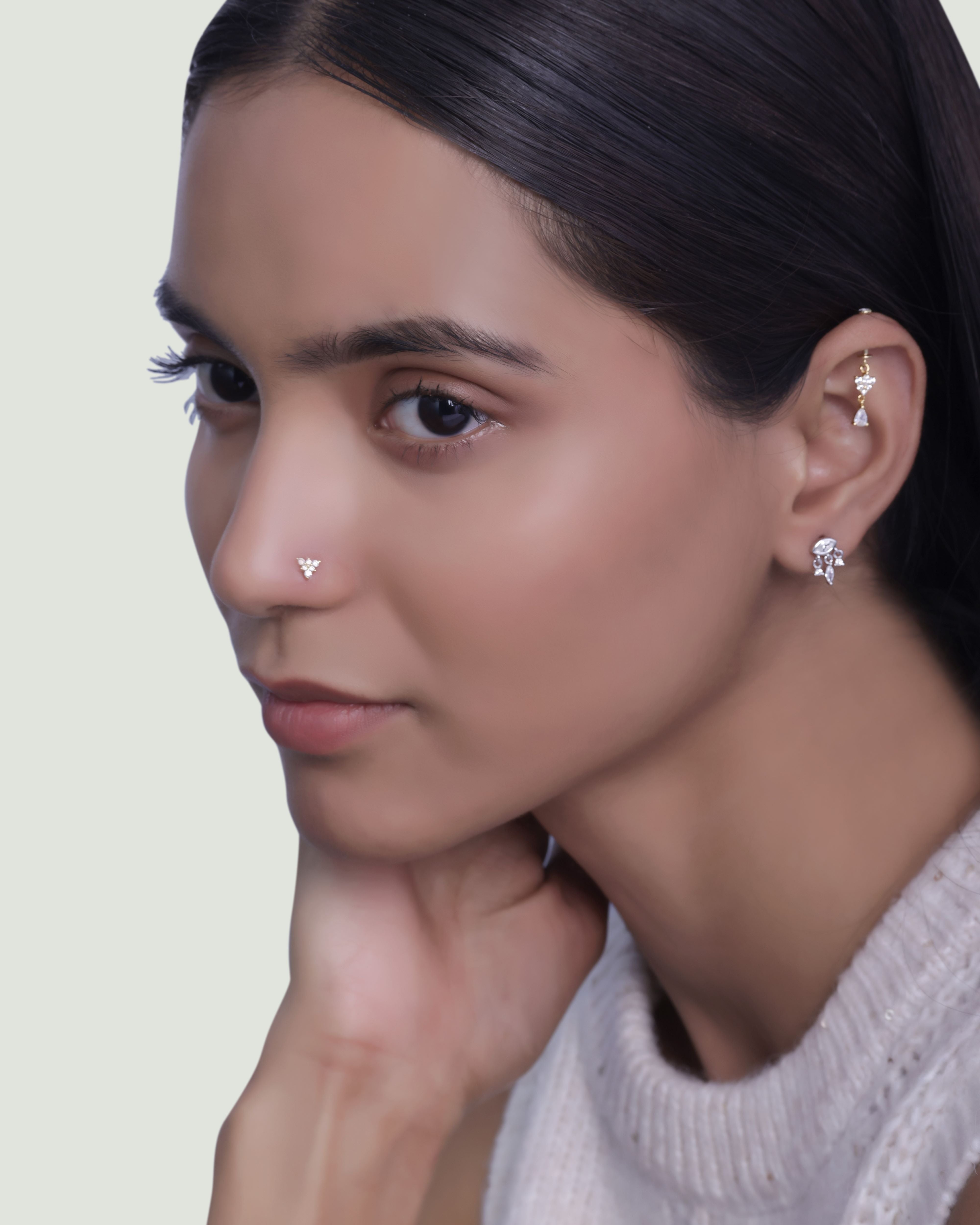 Tri Zirconia Nose Pin