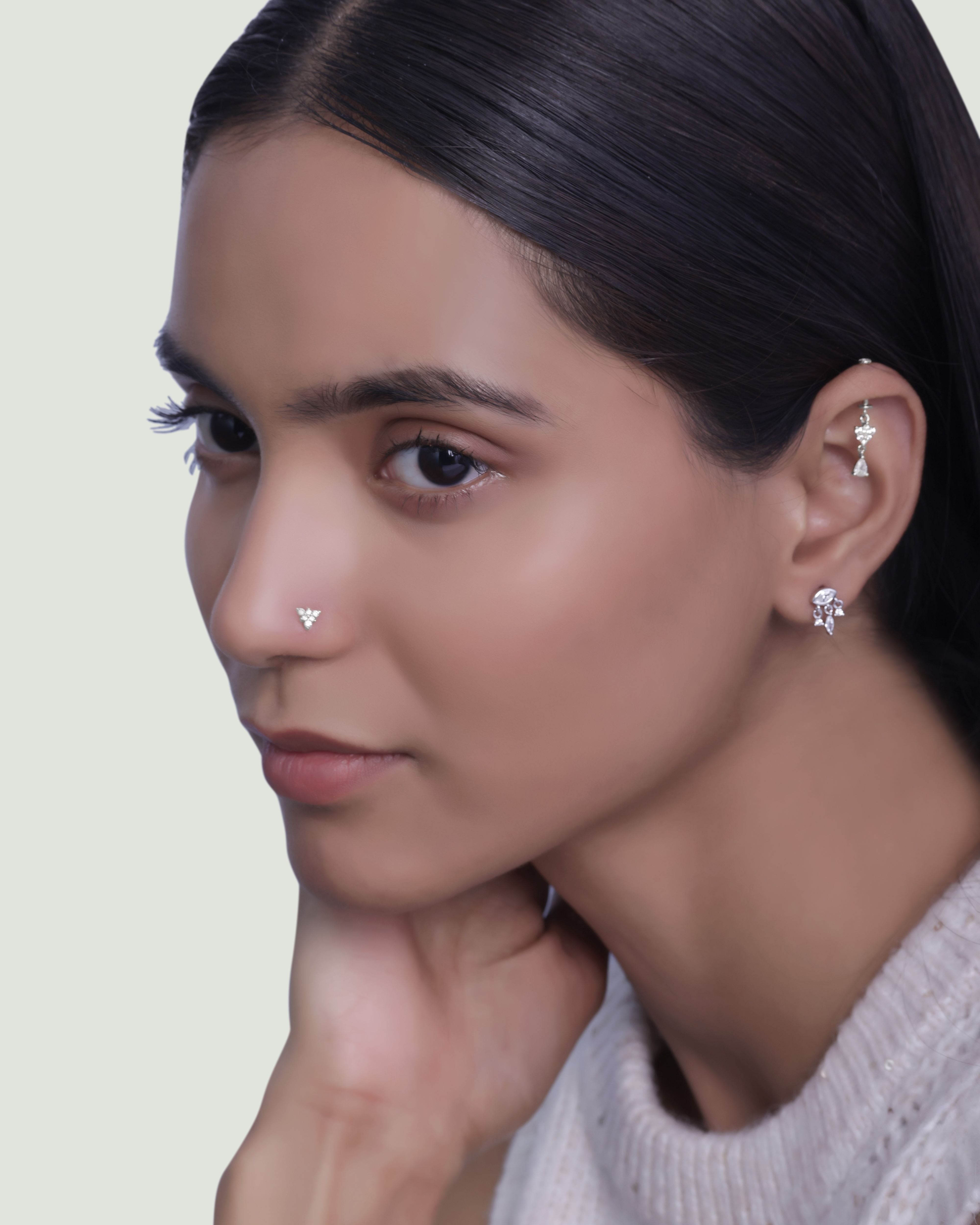 Tri Zirconia Nose Pin