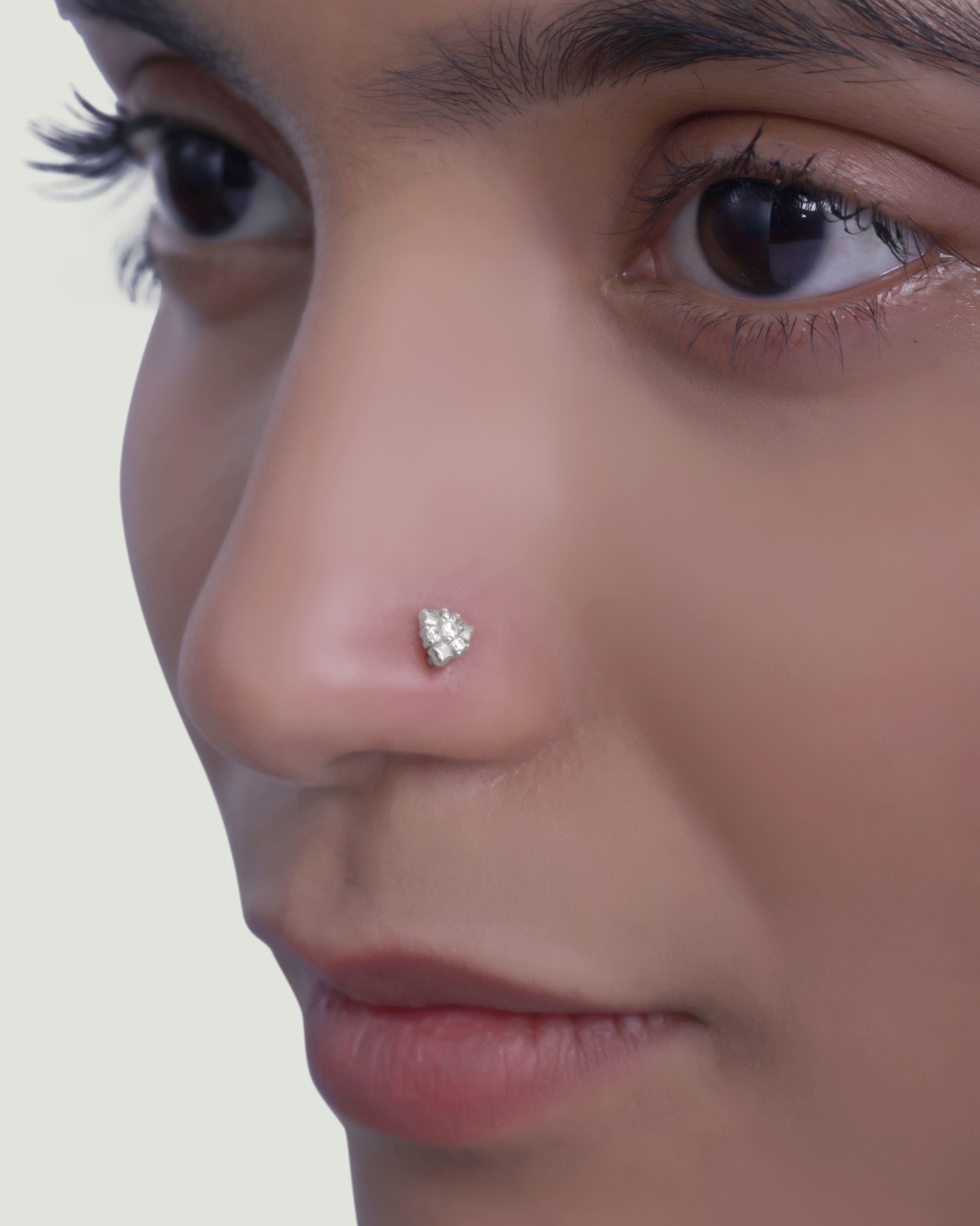 Dew Charm Nose Pin