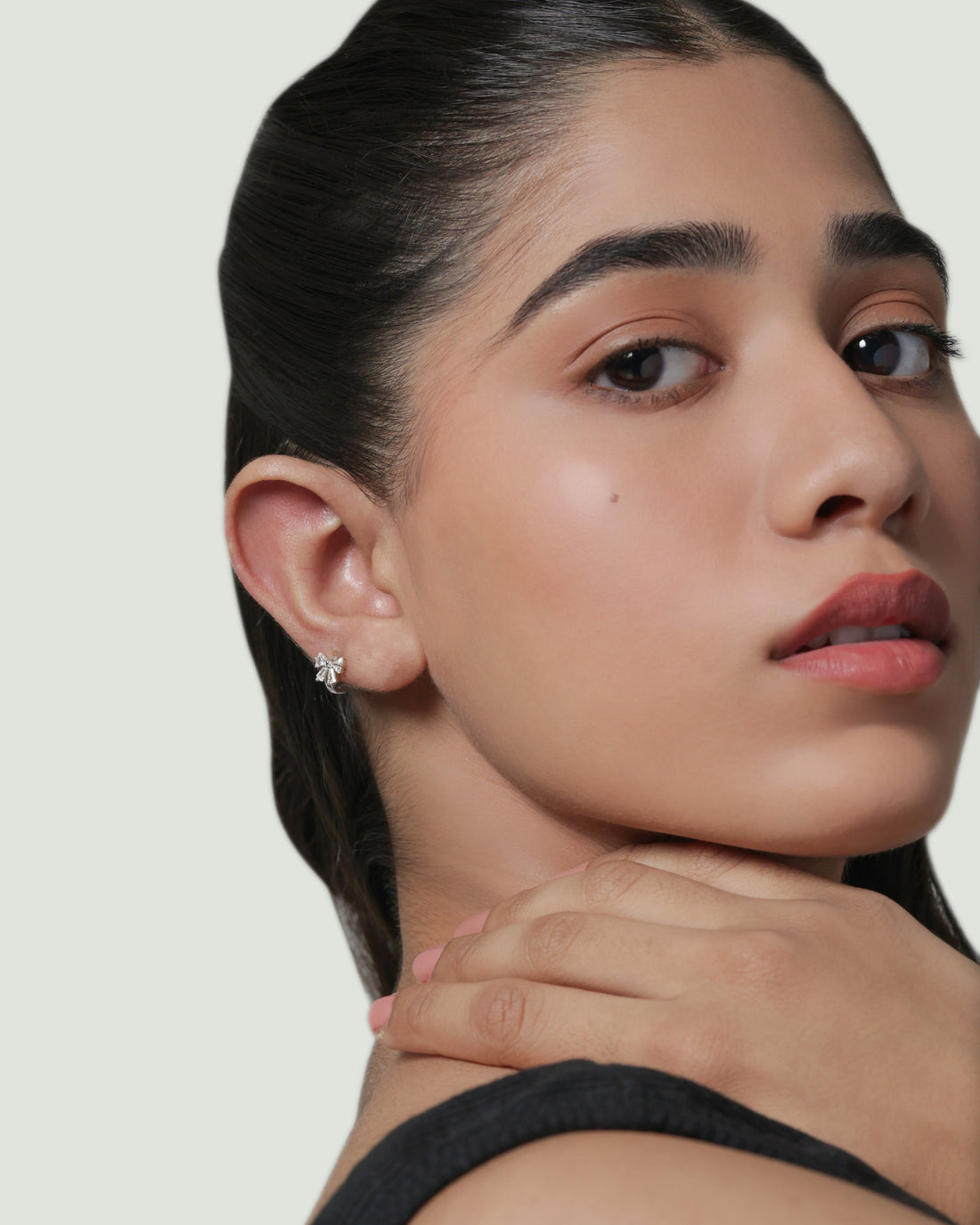 Bow Tie Dainty Hoop Earrings