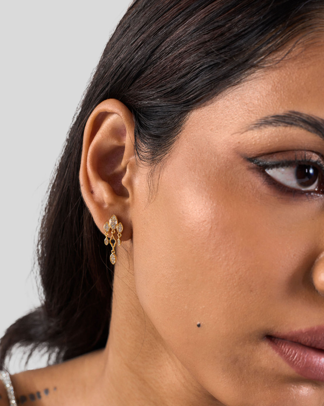 Diwan Stud Earrings