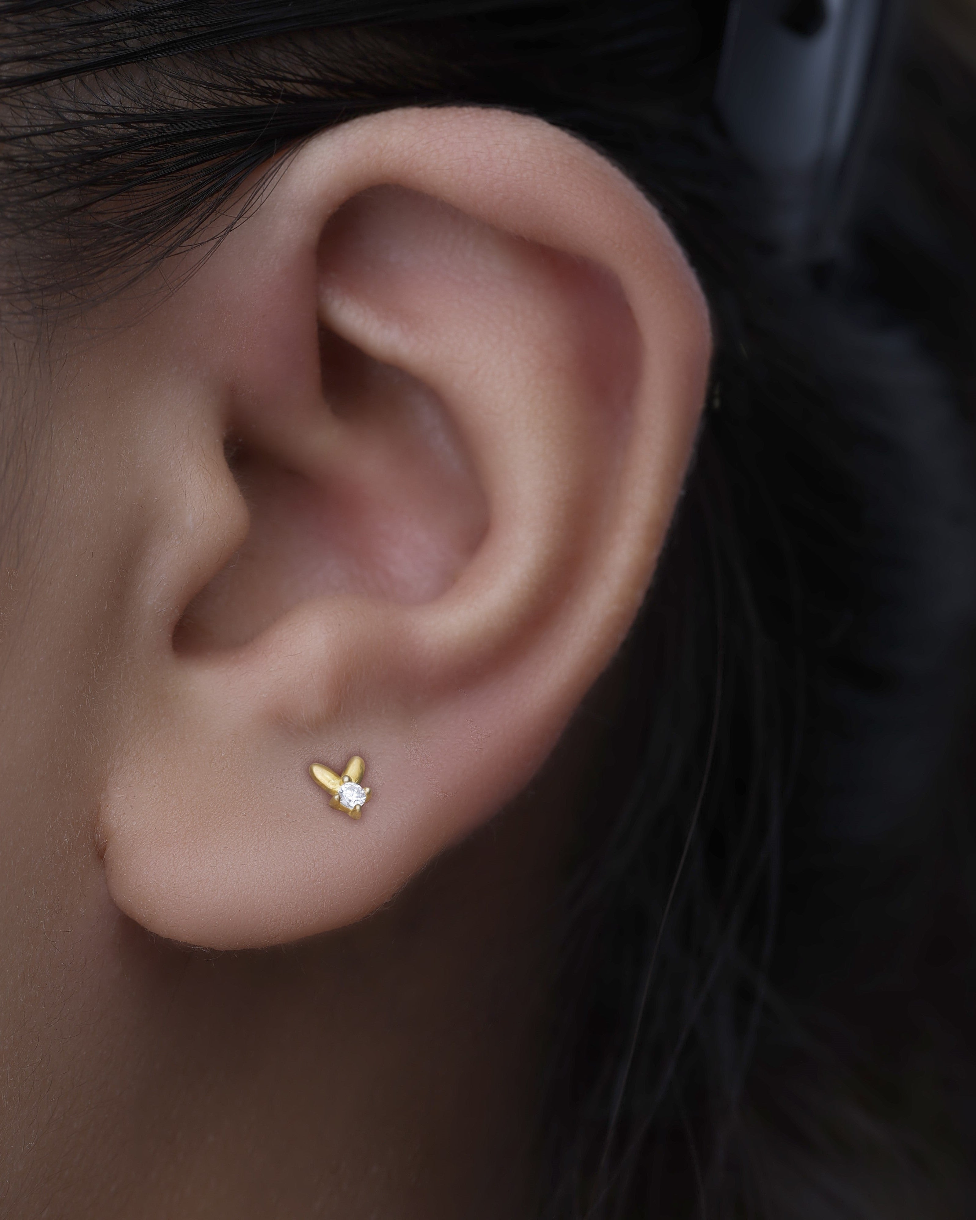 Minimal Bunny Rabbit Zirconia Studs Earrings