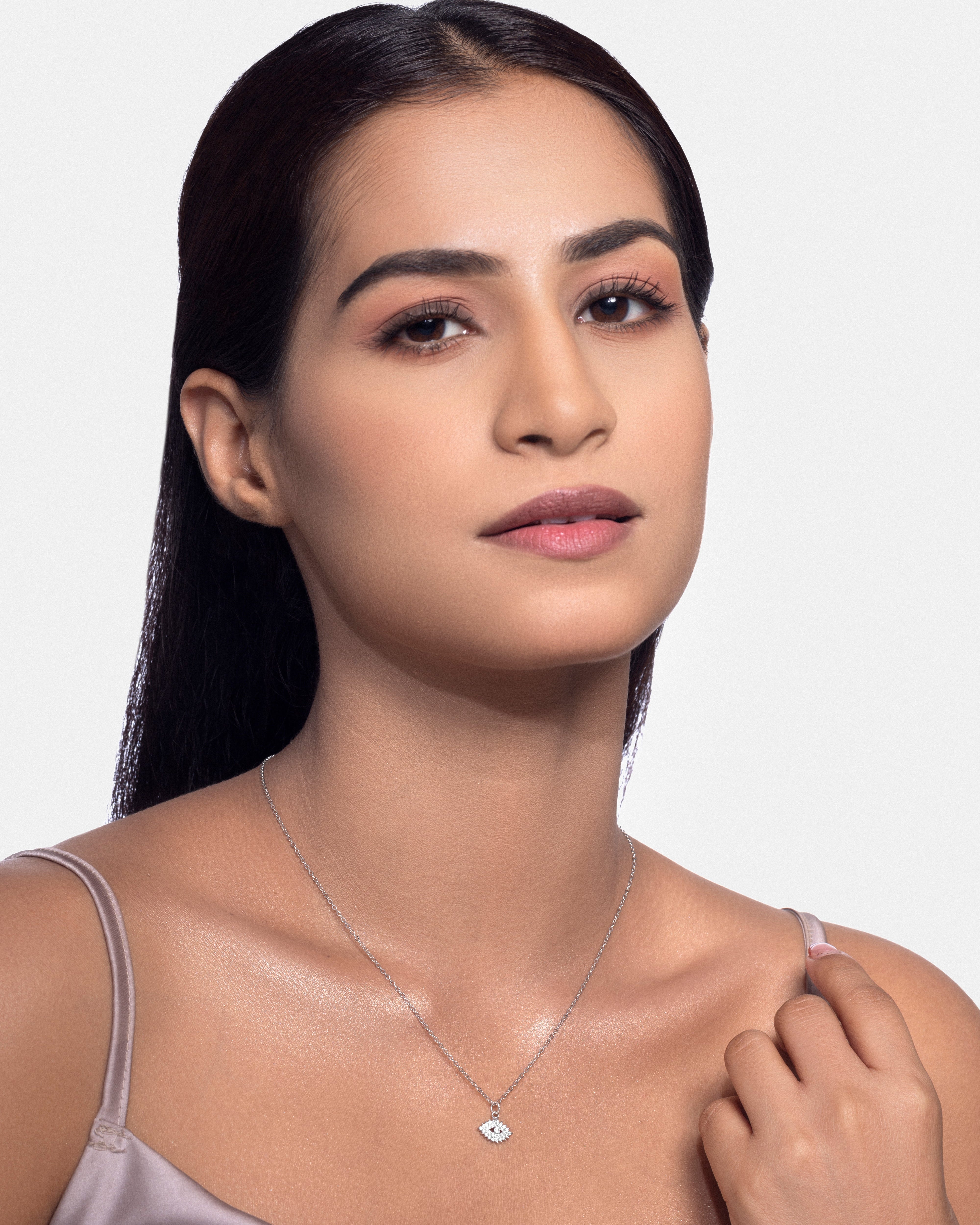 Luxury Zircon Eye Necklace