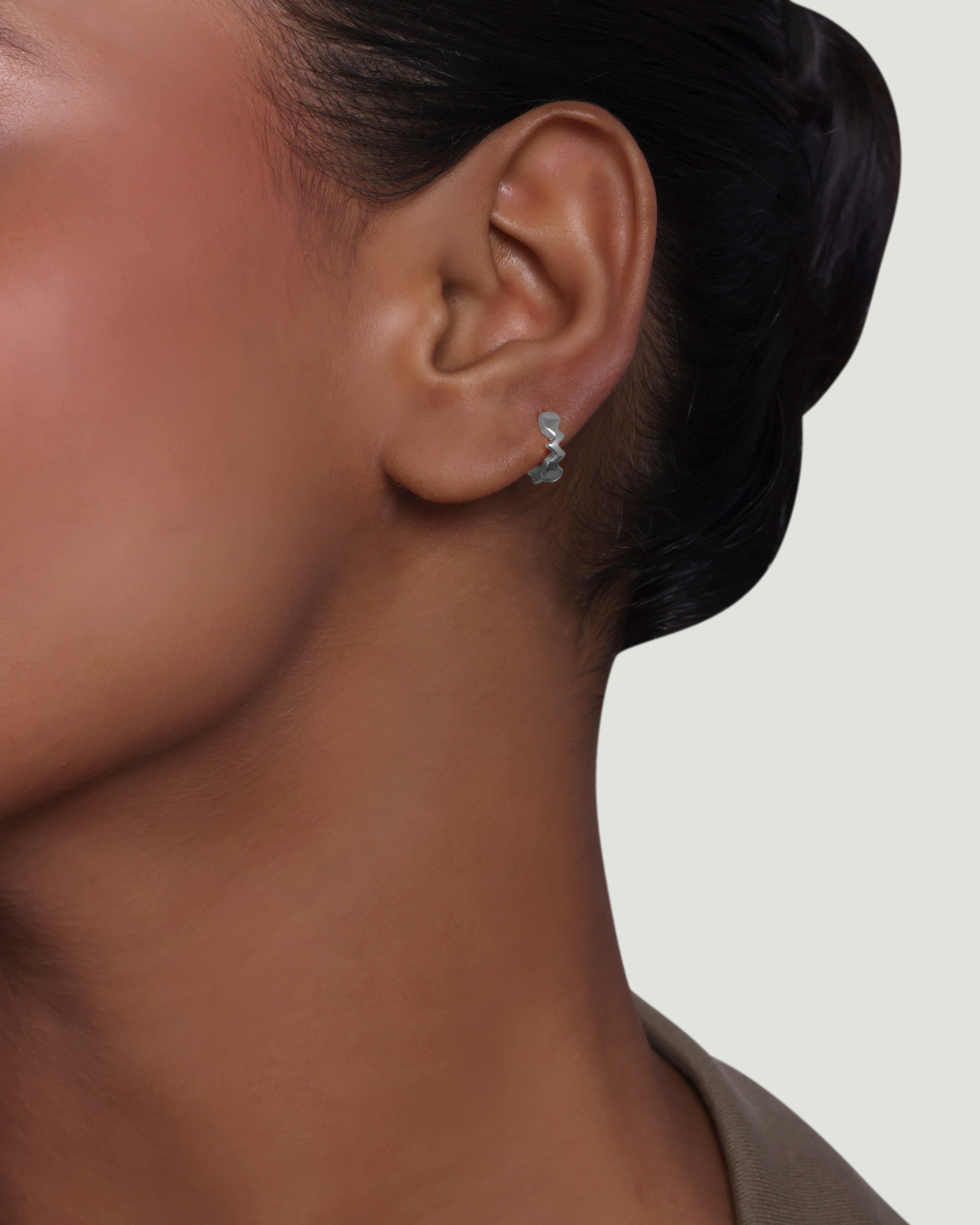Zigzag Tarang Hoop Earrings