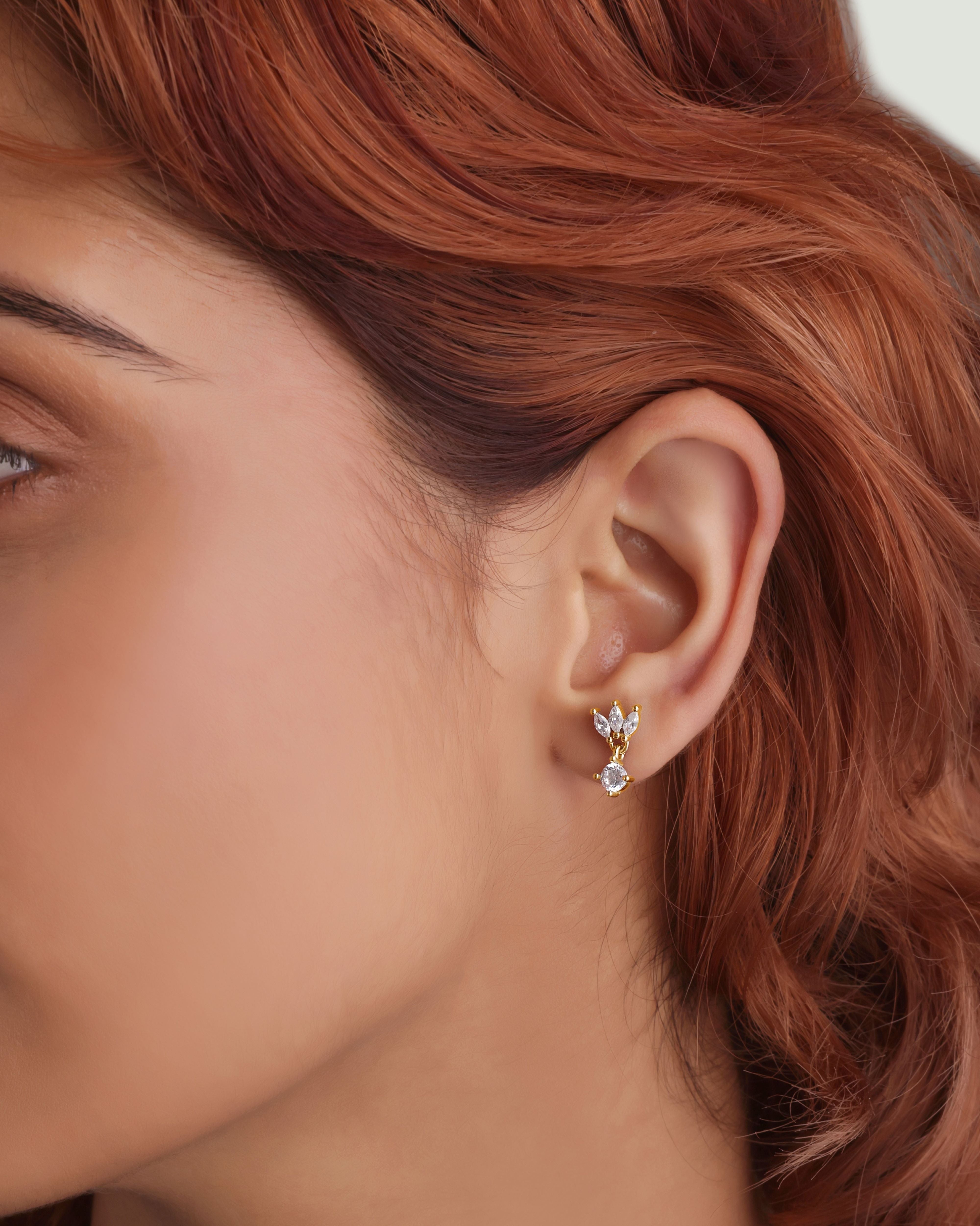 Baguette Lotus With A Zircon Stud Earrings