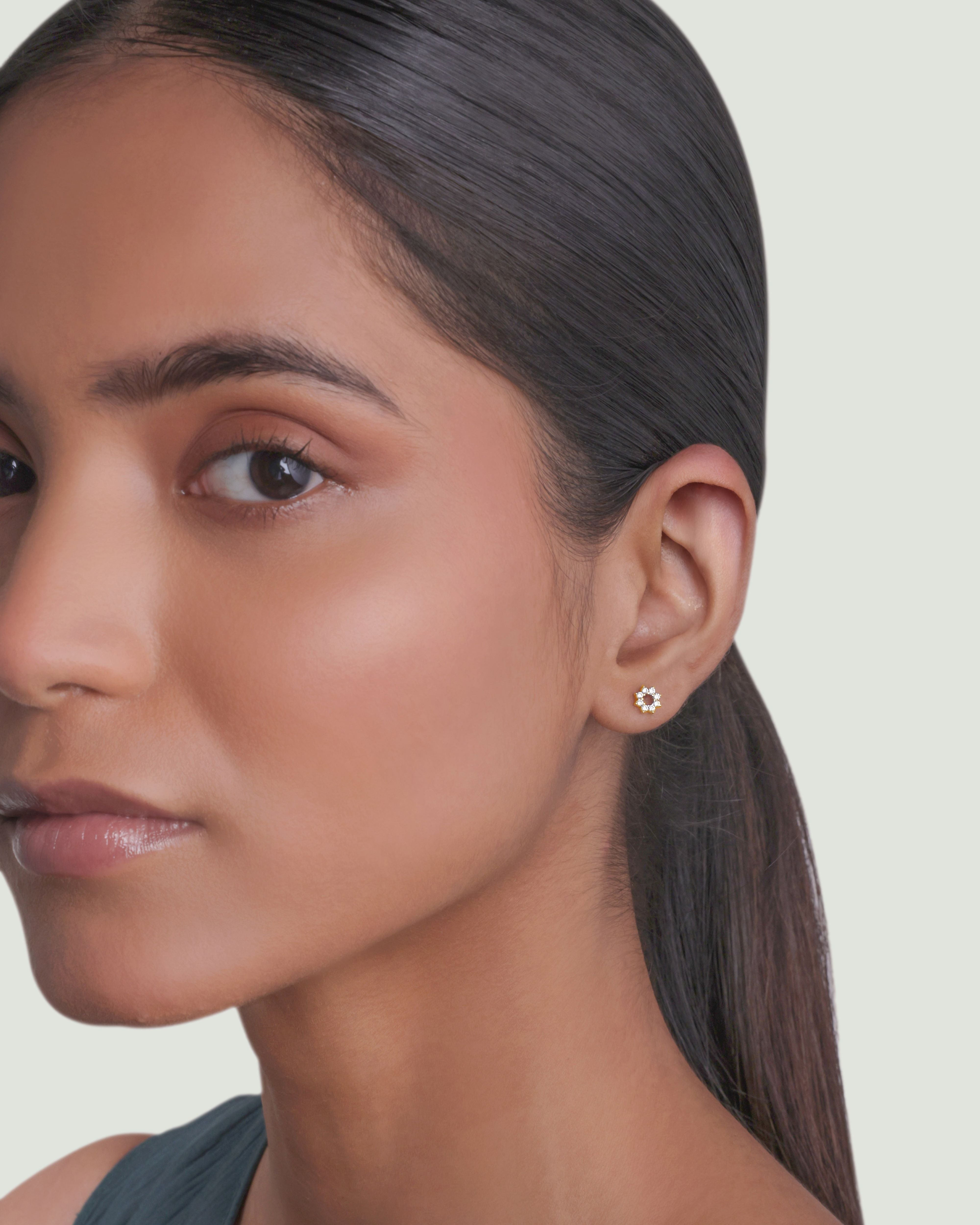 Dazzle Lilly Flat Back Screw Stud Earrings