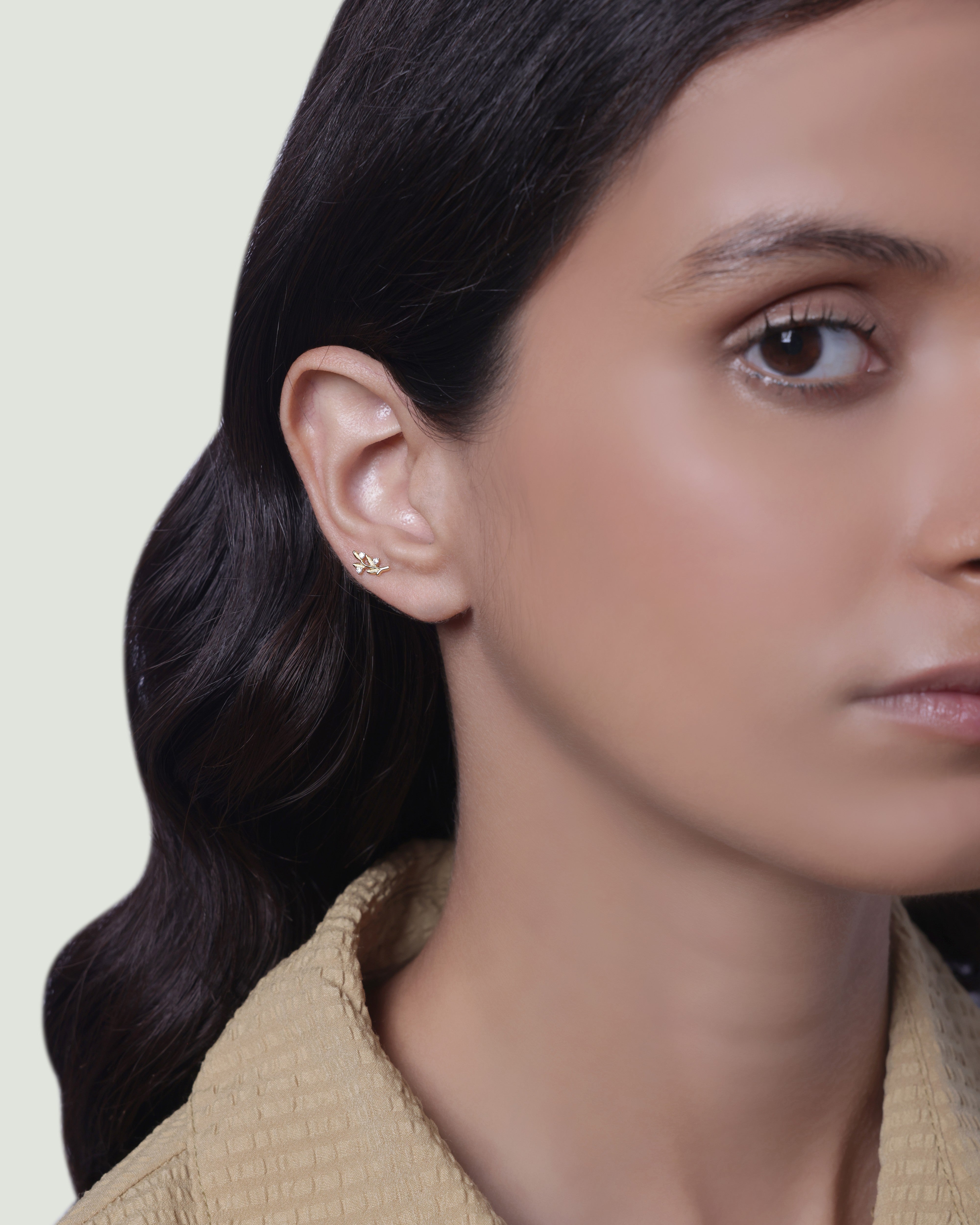 Leaflet Sparkle Stud Earrings