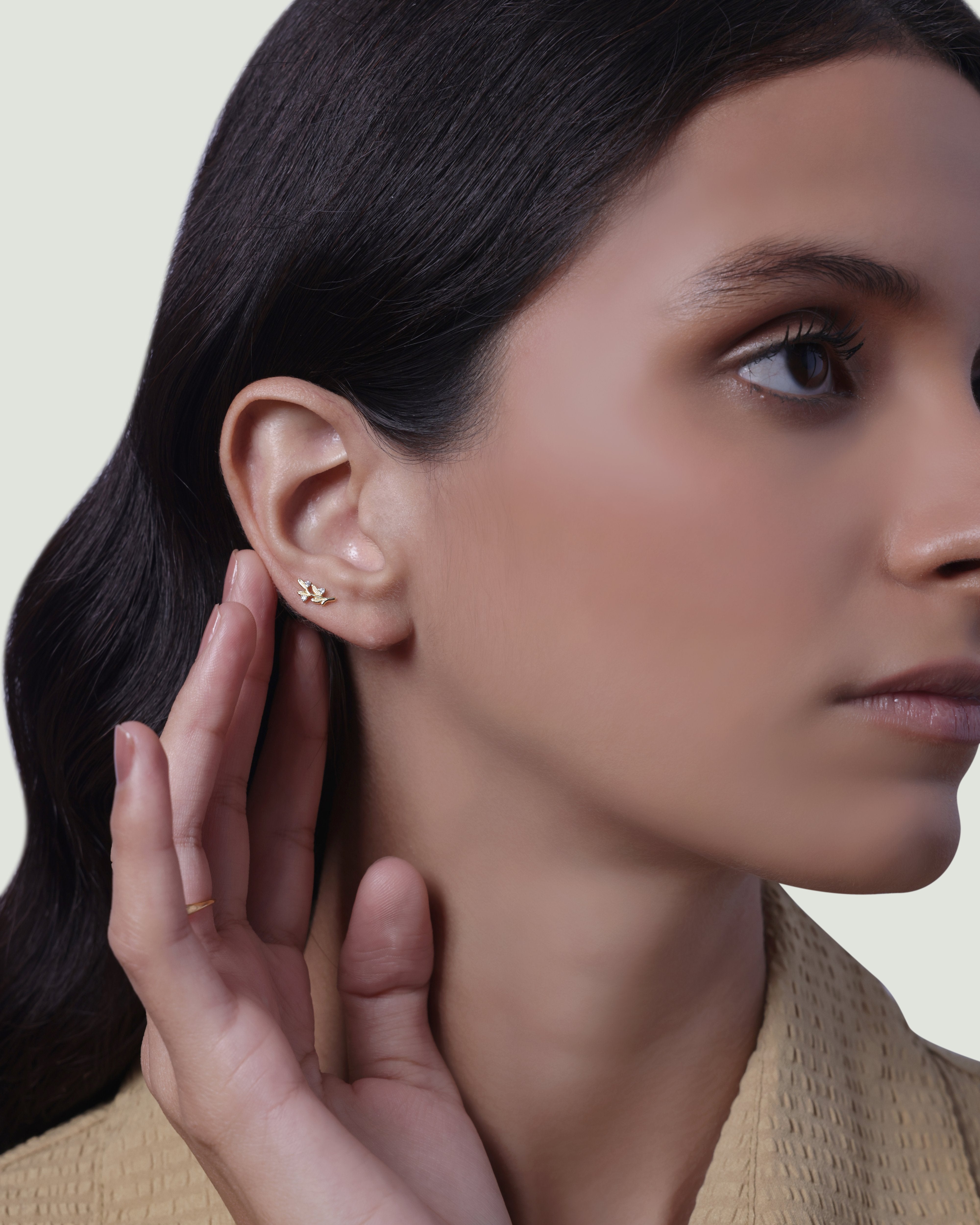 Leaflet Sparkle Stud Earrings