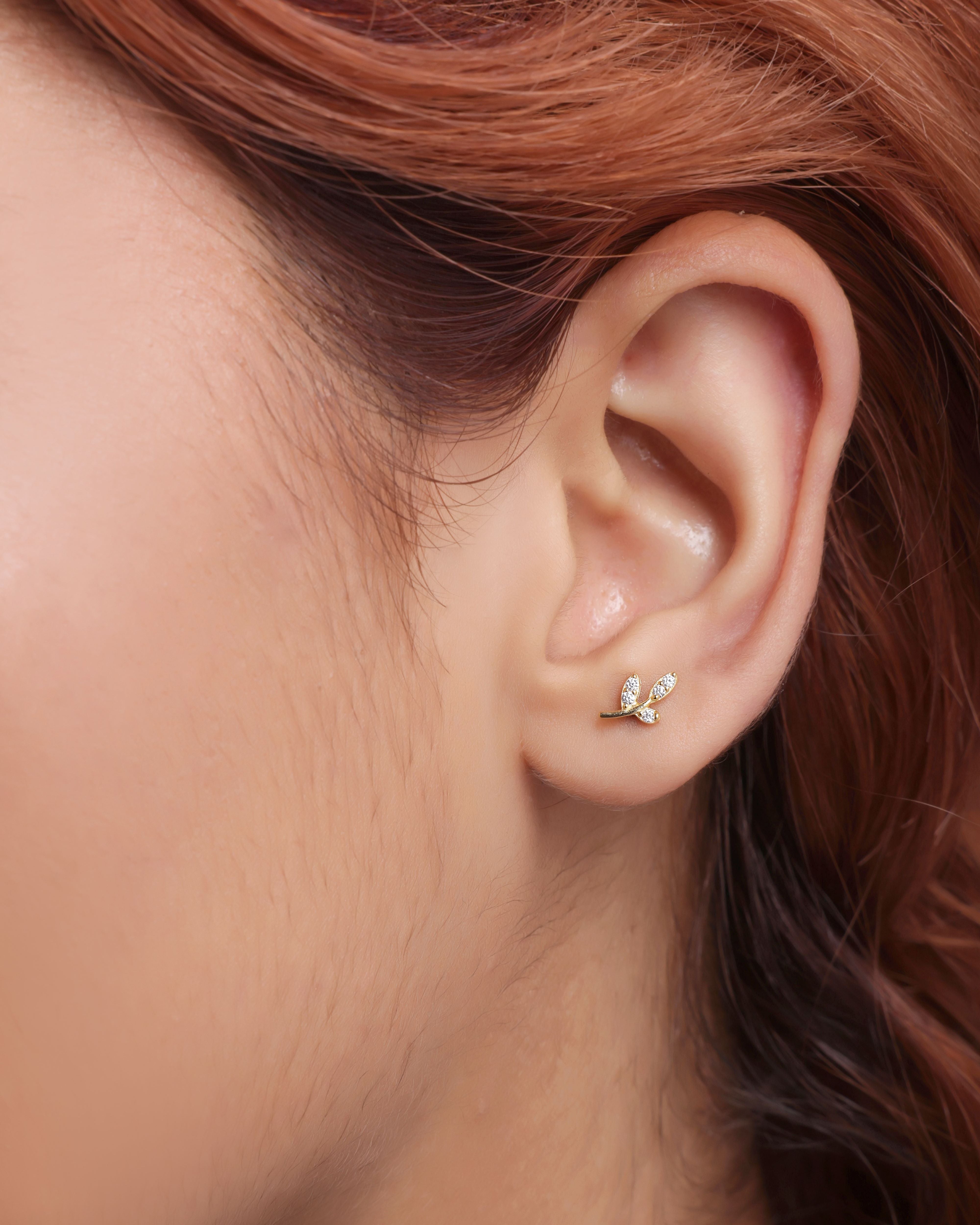 Minimal Cubic Zirconia Paved Leaf Stud Earrings