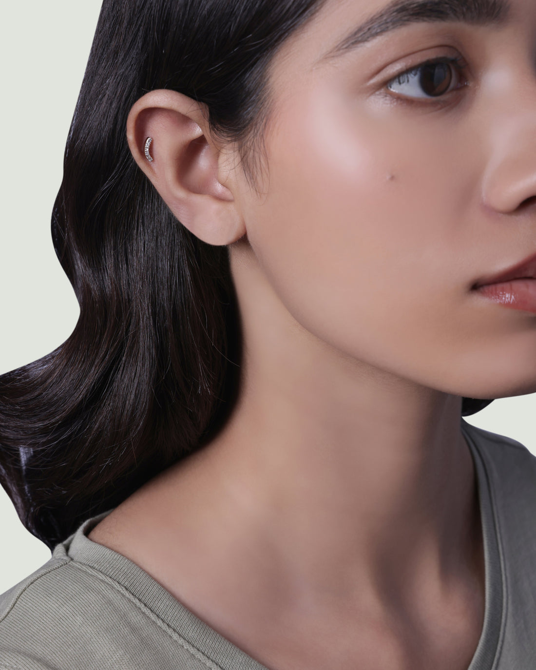 Zirconia Studded Curve Bar Studs Earrings