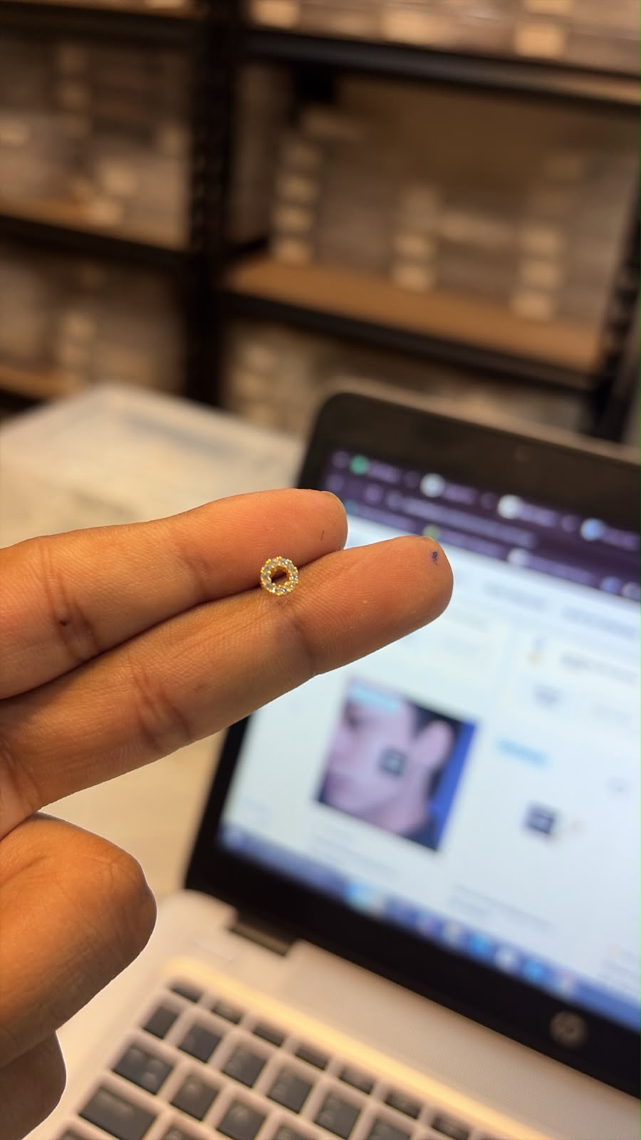 Wire Stud 34 RH