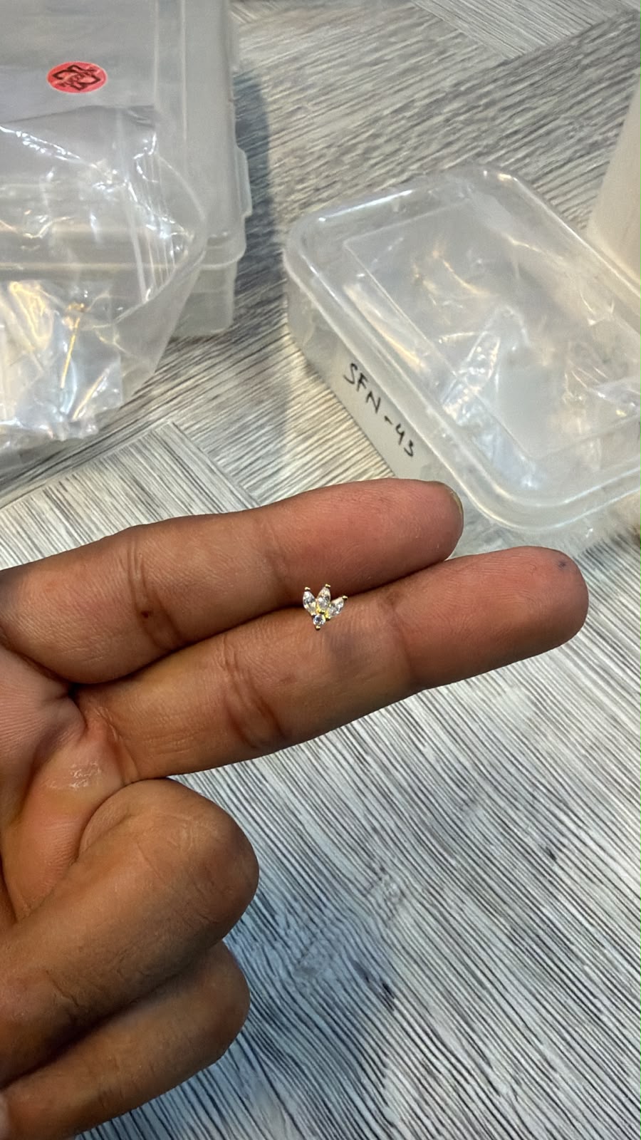 Wire Stud 47 RH
