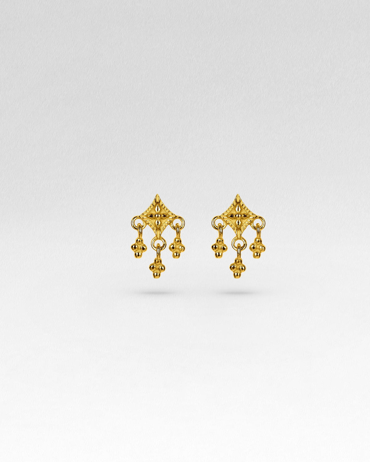Trinklet Flatback Ornamented Studs