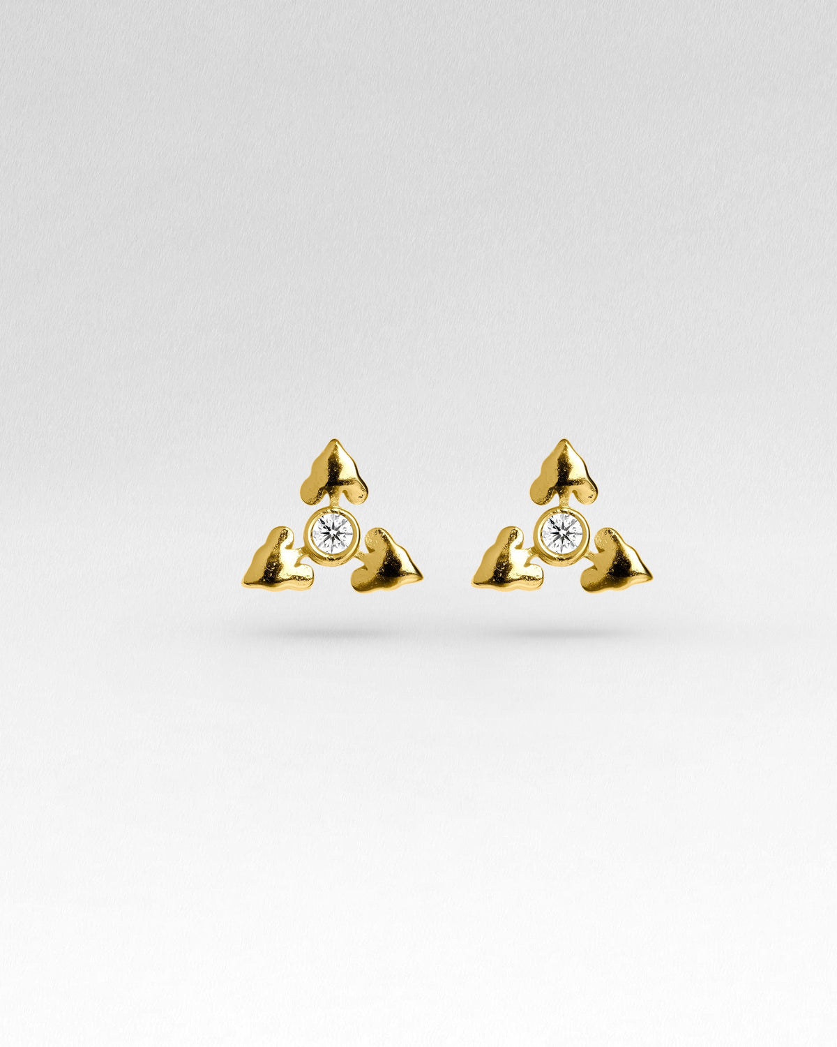 Clover Flatback Studs