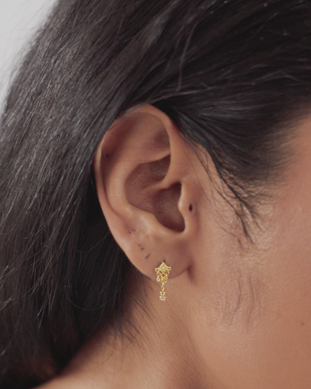 Noor Flatback Stud