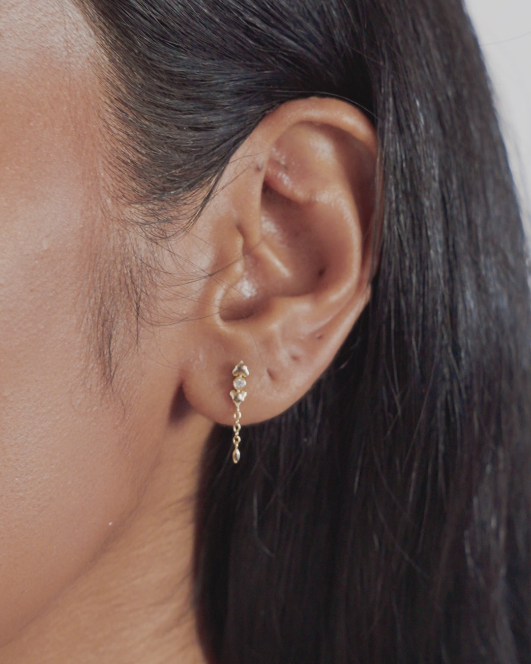 Ornate Flatback Stud