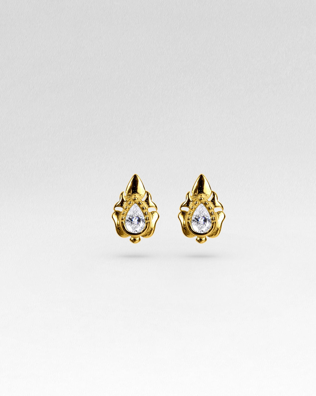 Agni Flatback Bezel Stud