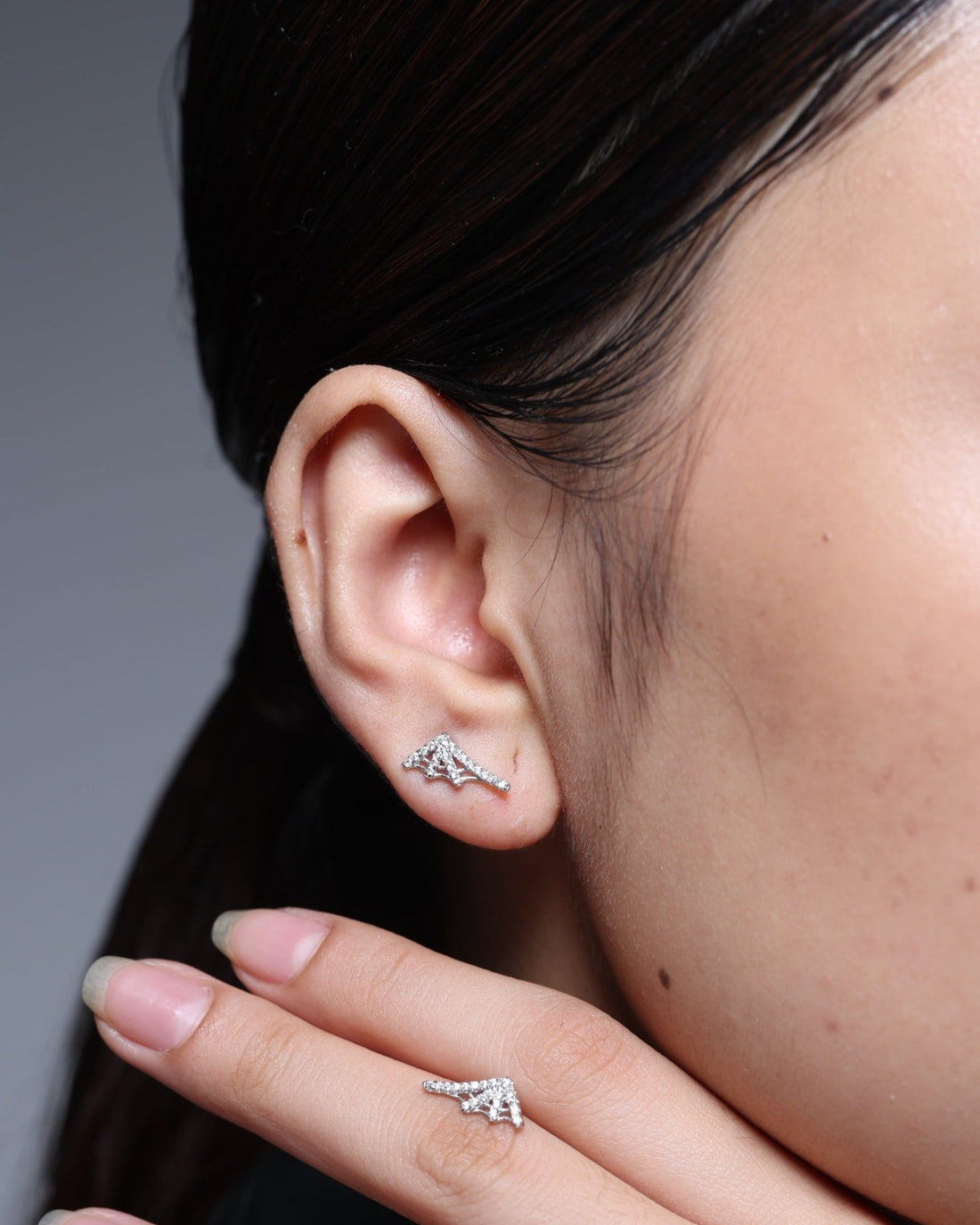 Zirconia Web Spread Stud Earrings