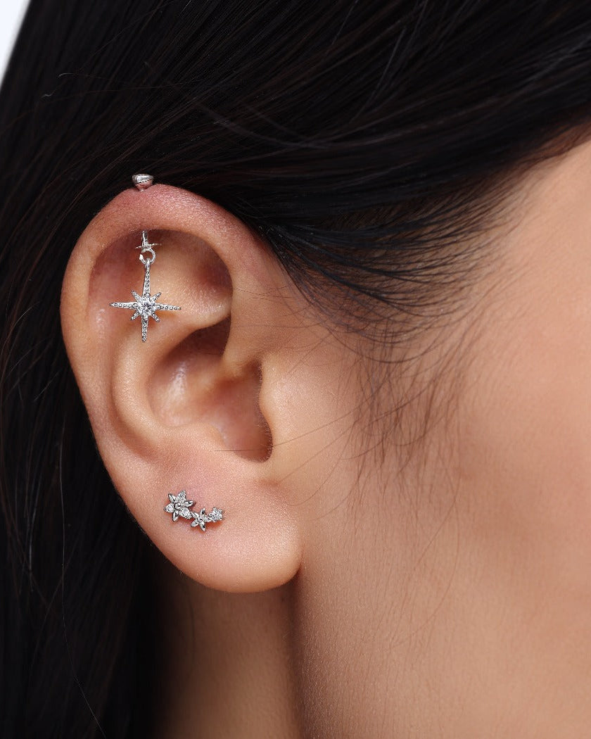 Dainty Floral Curve Stud Earrings